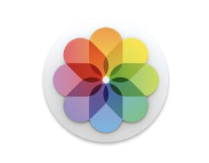 Flux-Photos-Apple